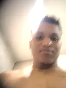 Snapshot of NeyDavid142 chatting on 11-13-25, 02:43 NeyDavid142 online show from 11-13-25, 02:43