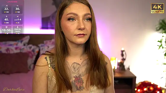 Snapshot of Dark_aLure chatting on 11-19-25, 06:30 Dark aLure online show from 11-19-25, 06:30