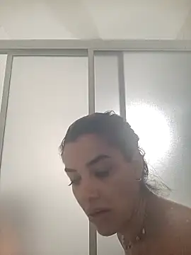 DESIRIE0609 online show from 10-28-25, 12:30