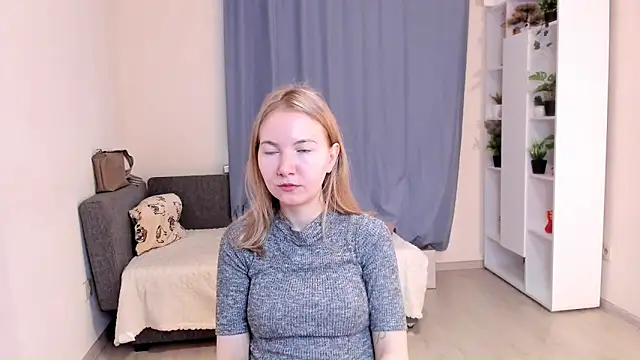 Snapshot of CathyHeximer chatting on 11-09-25, 07:17 CathyHeximer online show from 11-09-25, 07:17