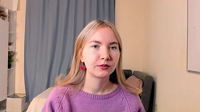 Snapshot of CathyHeximer chatting on 12-01-25, 08:19 CathyHeximer online show from 12-01-25, 08:19