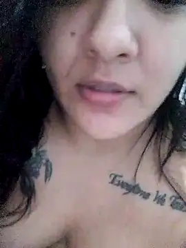 Snapshot of Jennifersbodyy chatting on 11-23-25, 06:24 Jennifersbodyy online show from 11-23-25, 06:24