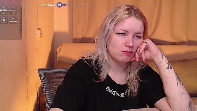 Snapshot of CherryNight6 chatting on 11-28-25, 10:12 CherryNight6 online show from 11-28-25, 10:12