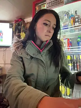 Snapshot of Lia__white chatting on 11-07-25, 01:38 Lia white online show from 11-07-25, 01:38