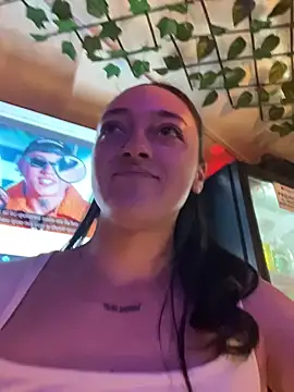 Snapshot of Lia__white chatting on 12-14-25, 10:47 Lia white online show from 12-14-25, 10:47