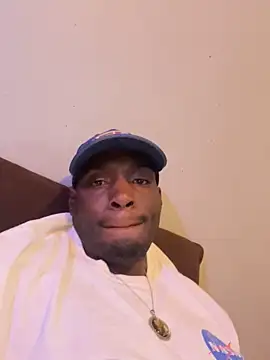 Snapshot of DiabloDicc74 chatting on 10-25-25, 06:02 DiabloDicc74 online show from 10-25-25, 06:02