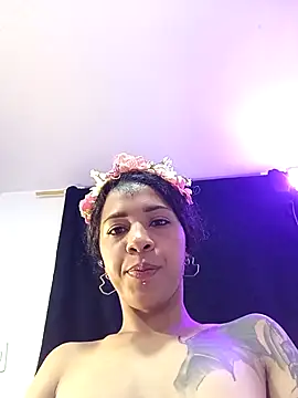 Snapshot of EvaaLilith chatting on 10-28-25, 02:59 EvaaLilith online show from 10-28-25, 02:59