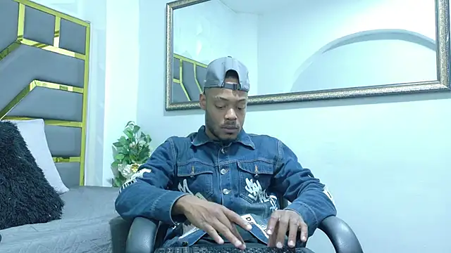 Snapshot of Neytanmalcon chatting on 11-06-25, 08:21 Neytanmalcon online show from 11-06-25, 08:21