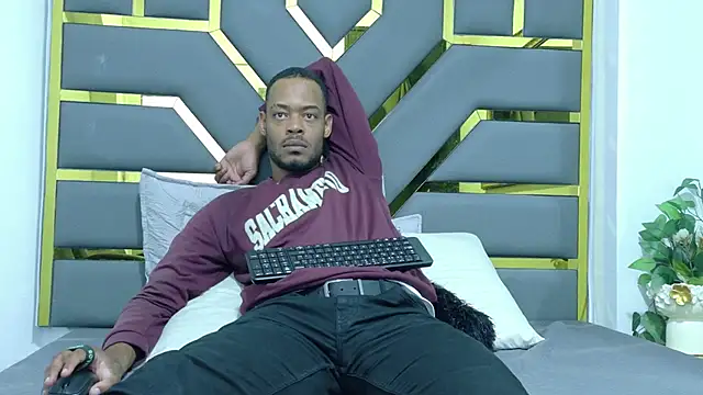 Snapshot of Neytanmalcon chatting on 11-08-25, 05:07 Neytanmalcon online show from 11-08-25, 05:07