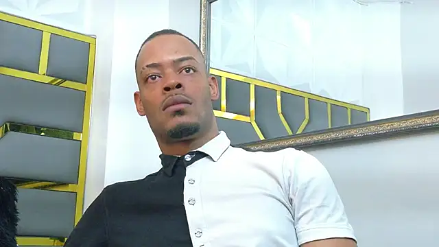 Snapshot of Neytanmalcon chatting on 11-12-25, 08:19 Neytanmalcon online show from 11-12-25, 08:19