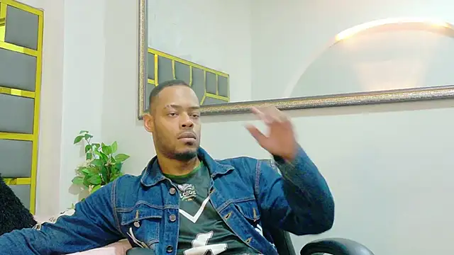 Snapshot of Neytanmalcon chatting on 11-19-25, 08:09 Neytanmalcon online show from 11-19-25, 08:09