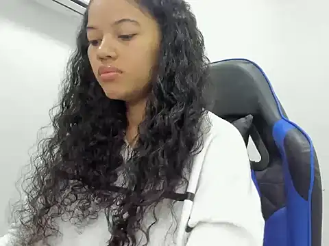 agata18  online show from 01-15-26, 12:32