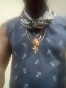 Snapshot of Blck420 chatting on 10-31-25, 04:19 Blck420 online show from 10-31-25, 04:19