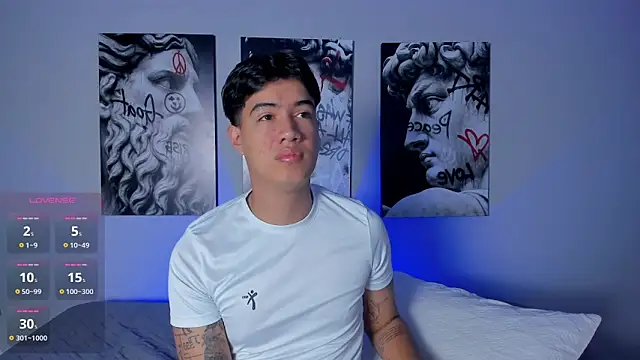 Snapshot of PabloCast_ chatting on 11-10-25, 11:42 PabloCast online show from 11-10-25, 11:42