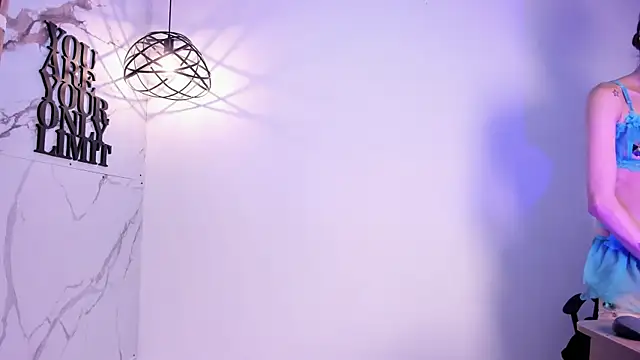 Snapshot of Violet-Storm- chatting on 11-25-25, 12:10 Violet-Storm- online show from 11-25-25, 12:10