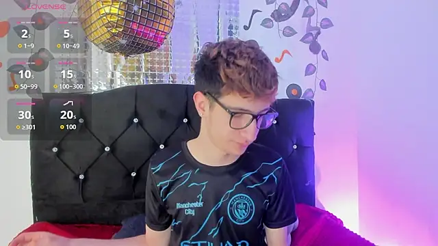 Snapshot of Erick_Taylor3 chatting on 11-01-25, 05:59 Erick Taylor3 online show from 11-01-25, 05:59