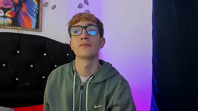 Snapshot of Erick_Taylor3 chatting on 11-20-25, 05:56 Erick Taylor3 online show from 11-20-25, 05:56