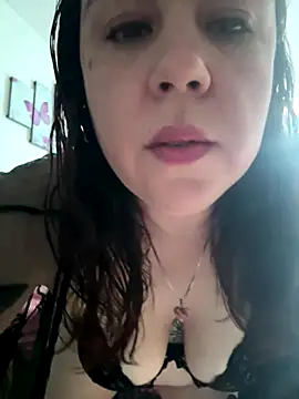 Rheetnena1 online show from 12-20-25, 05:42