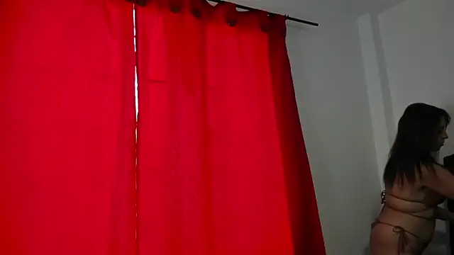 Snapshot of Mariam_schubertt chatting on 10-31-25, 08:54 Mariam schubertt online show from 10-31-25, 08:54