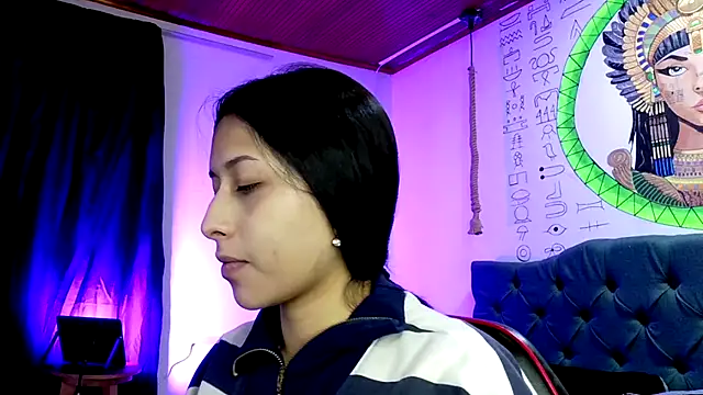 Snapshot of melissa__dolce chatting on 11-17-25, 08:47 melissa dolce online show from 11-17-25, 08:47