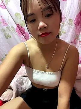 nachi-baby online show from 11-19-25, 02:39