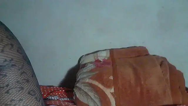 AdorableAfricanStar69 online show from 12-16-25, 02:05