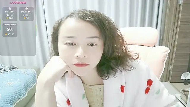 Snapshot of Doit6 chatting on 11-18-25, 09:25 Doit6 online show from 11-18-25, 09:25