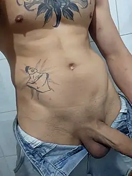 Snapshot of UrFavDick96 chatting on 11-03-25, 04:14 UrFavDick96 online show from 11-03-25, 04:14