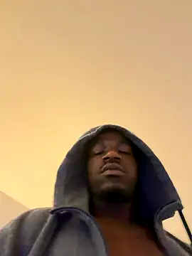 Snapshot of cjbuckkz11 chatting on 10-24-25, 03:30 cjbuckkz11 online show from 10-24-25, 03:30