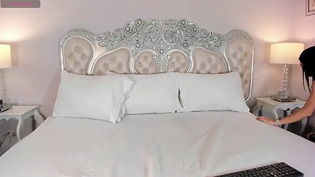 AmyColman  online show from 02-19-26, 12:12