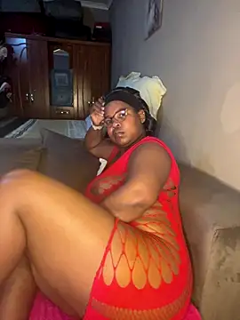 Snapshot of SweetCandy84 chatting on 11-16-25, 09:42 SweetCandy84 online show from 11-16-25, 09:42