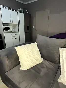 Snapshot of SweetCandy84 chatting on 11-28-25, 10:51 SweetCandy84 online show from 11-28-25, 10:51