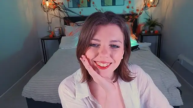 Snapshot of PollyRouge__ chatting on 11-09-25, 02:26 PollyRouge online show from 11-09-25, 02:26