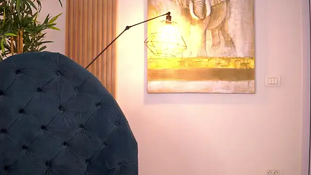 Aisha Bee online show from 03-16-26, 09:35