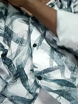 Snapshot of ritu_jaan1 chatting on 10-27-25, 03:49 ritu jaan1 online show from 10-27-25, 03:49