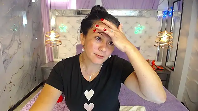 Melissa-roberts online show from 12-22-25, 08:39