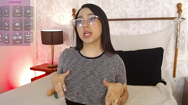 LexyBlaze  online show from 11-22-25, 11:20