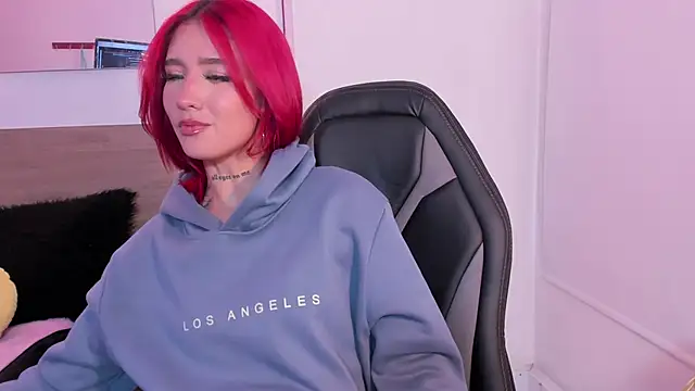 Katta Martini  online show from 11-21-25, 02:16