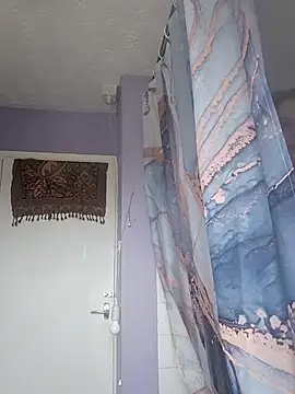 BubblesLovexox online show from 11-16-25, 01:39