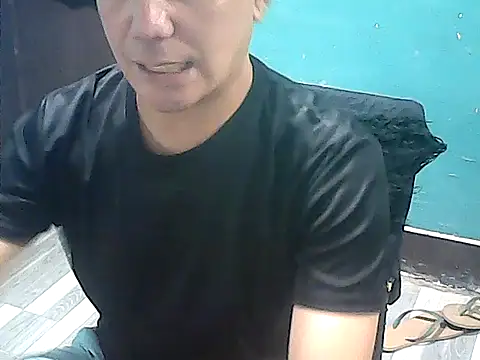 Snapshot of yourasiandesire69 chatting on 10-24-25, 10:33 yourasiandesire69 online show from 10-24-25, 10:33