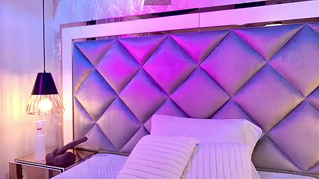 Snapshot of _giggy_2 chatting on 11-29-25, 11:46 giggy 2 online show from 11-29-25, 11:46