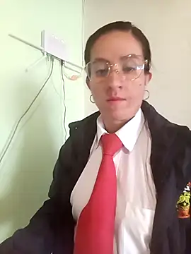 Snapshot of Valentina--1 chatting on 11-10-25, 11:53 Valentina--1 online show from 11-10-25, 11:53