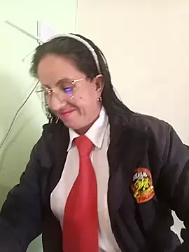 Snapshot of Valentina--1 chatting on 11-21-25, 02:38 Valentina--1 online show from 11-21-25, 02:38