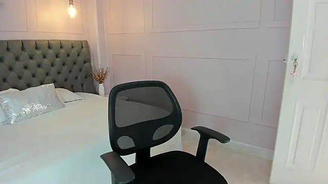 tall hotgirl online show from 11-14-25, 06:17