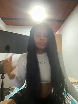 Snapshot of NikolRose chatting on 11-02-25, 08:11 NikolRose online show from 11-02-25, 08:11