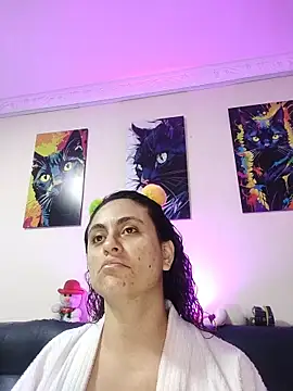 Snapshot of Caroline_Jons chatting on 12-16-25, 11:59 Caroline Jons online show from 12-16-25, 11:59