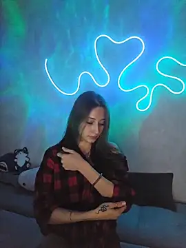 Snapshot of Emma_Wilsons chatting on 11-23-25, 02:17 Emma Wilsons online show from 11-23-25, 02:17