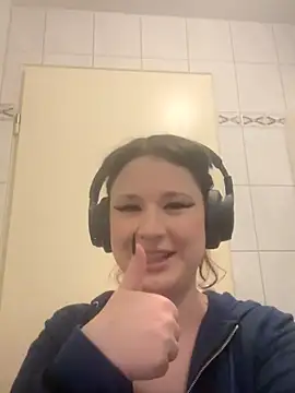 Melissa-Kiss online show from 10-31-25, 06:09