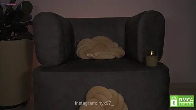 Snapshot of nyx_97 chatting on 11-13-25, 03:05 nyx 97 online show from 11-13-25, 03:05