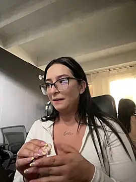 Kloe Novoa online show from 01-06-26, 01:26